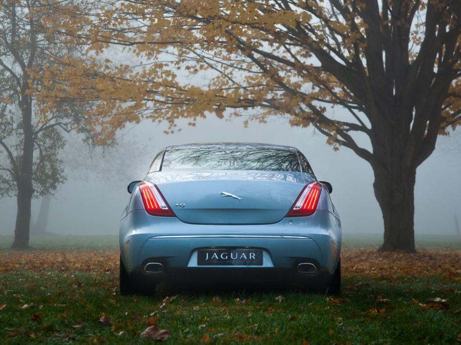  Jaguar XJ SS 2011 года  (US) (фото 23 из 33)
